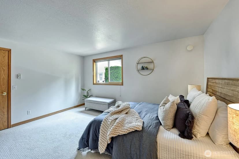 Property photo for 6888 Golf View Dr, Lynden photo 25