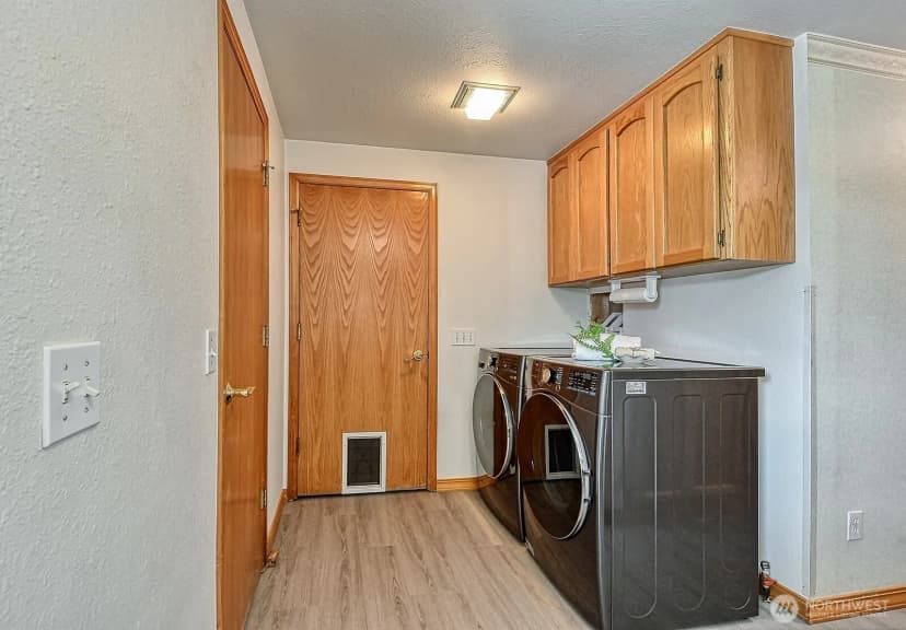 Property photo for 6888 Golf View Dr, Lynden photo 27