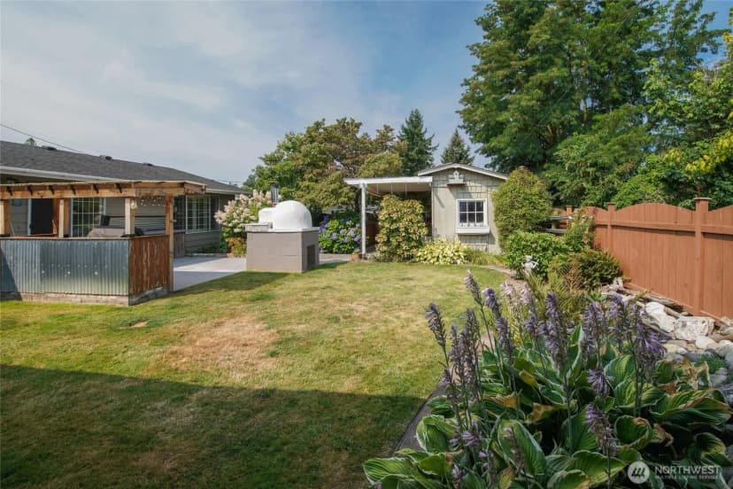 Property photo for 406 W 2nd Street, Everson photo 29