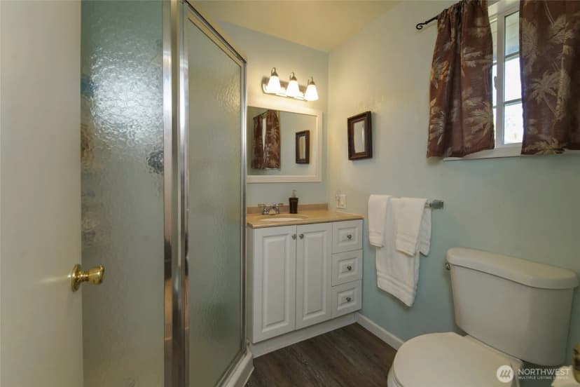 Property photo for 406 W 2nd Street, Everson photo 22