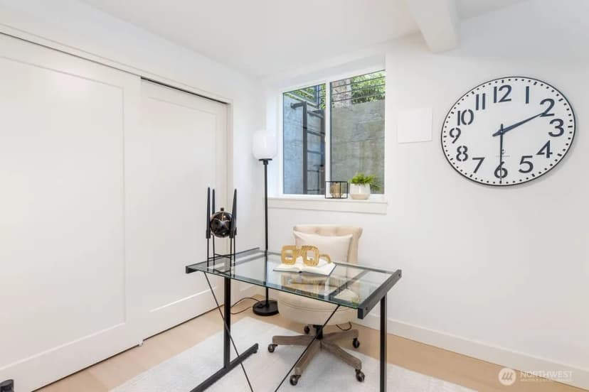 Property photo for 2216 18th Avenue S, Seattle photo 14