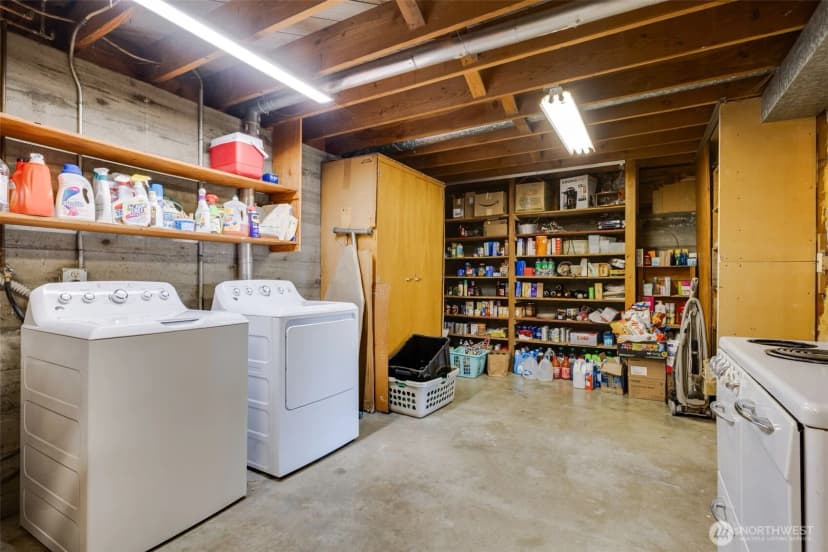 Property photo for 25405 116th Avenue Se, Kent photo 19