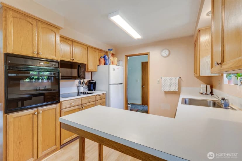 Property photo for 25405 116th Avenue Se, Kent photo 11