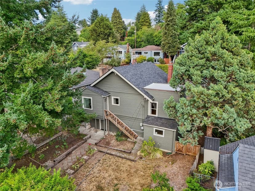 Property photo for 4437 46th Avenue Sw, Seattle photo 33