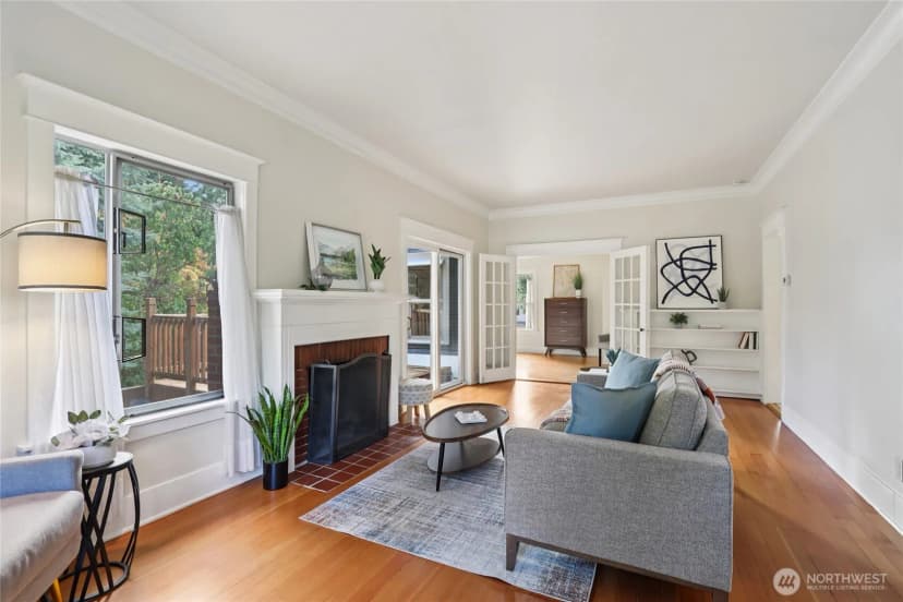 Property photo for 4437 46th Avenue Sw, Seattle photo 8
