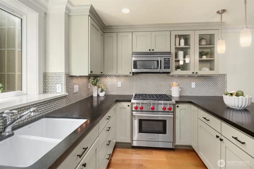 Property photo for 224 12th Avenue E #a, Seattle photo 8