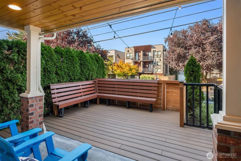 Property photo for 224 12th Avenue E #a, Seattle photo 2
