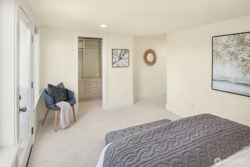 Property photo for 224 12th Avenue E #a, Seattle photo 14