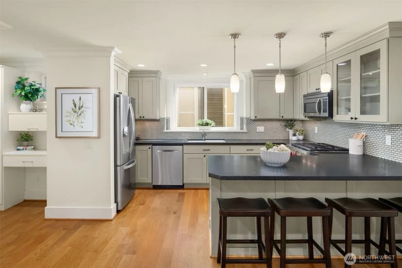 Property photo for 224 12th Avenue E #a, Seattle photo 7