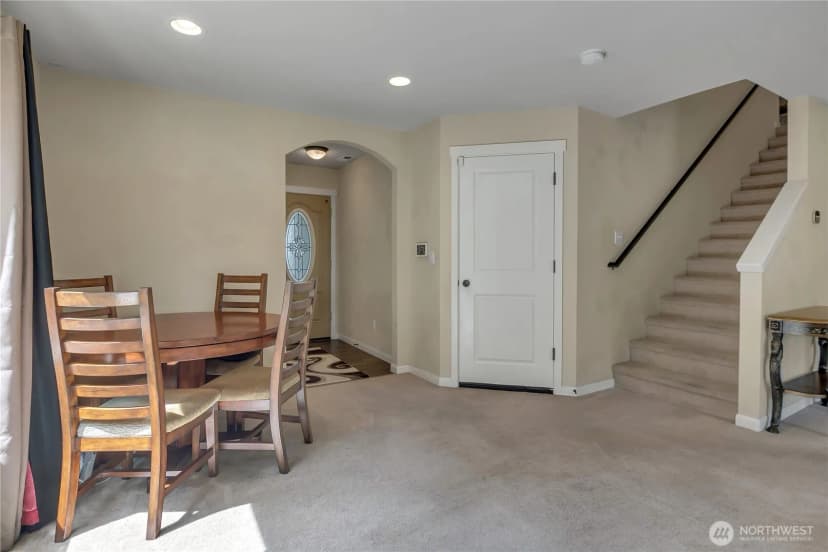 Property photo for 3997 E Roosevelt Avenue, Tacoma photo 5
