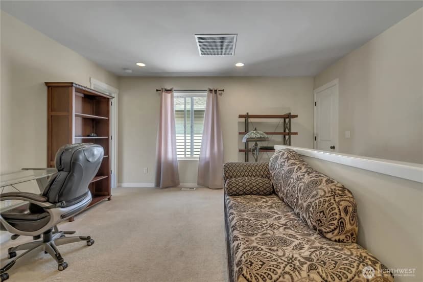 Property photo for 3997 E Roosevelt Avenue, Tacoma photo 16