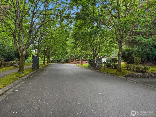 Property photo for 2827 19th Avenue Ct Nw, Gig Harbor photo 3