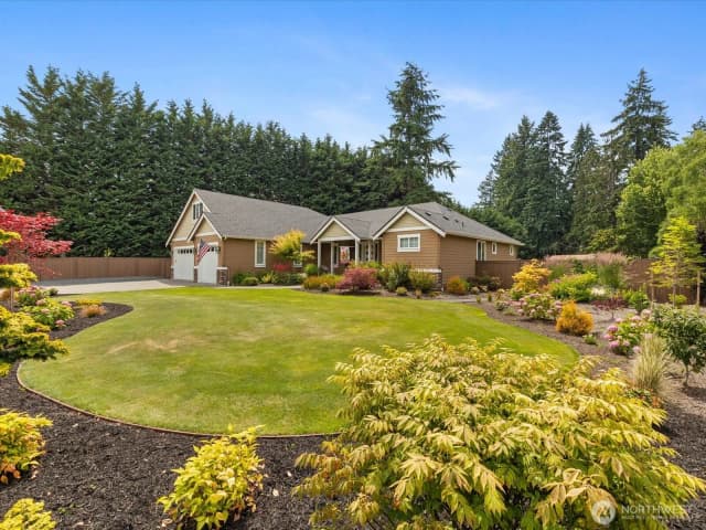 Property photo for 16630 Snohomish Avenue, Snohomish photo 2