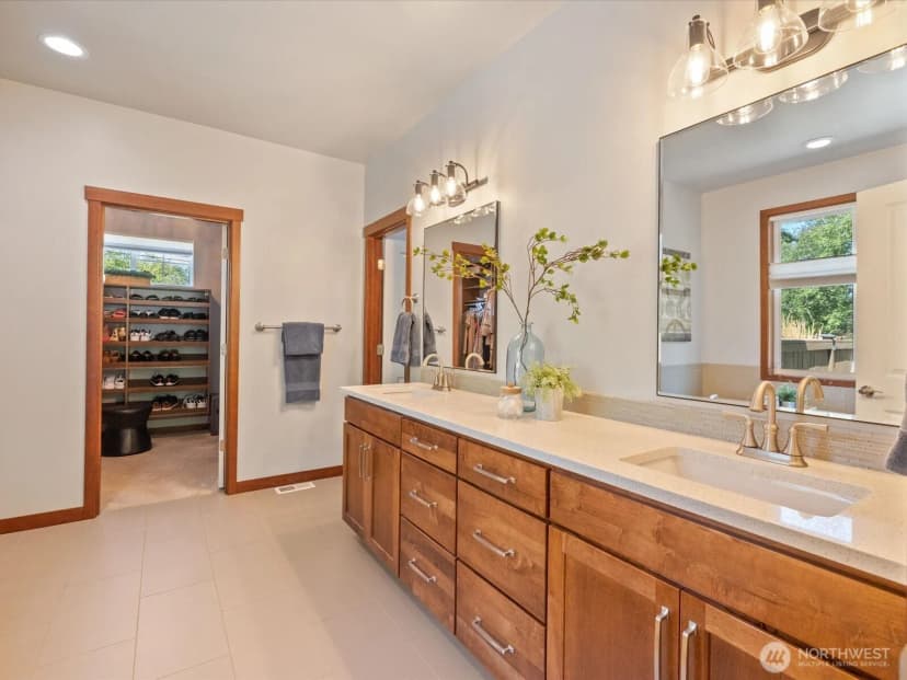 Property photo for 16630 Snohomish Avenue, Snohomish photo 15
