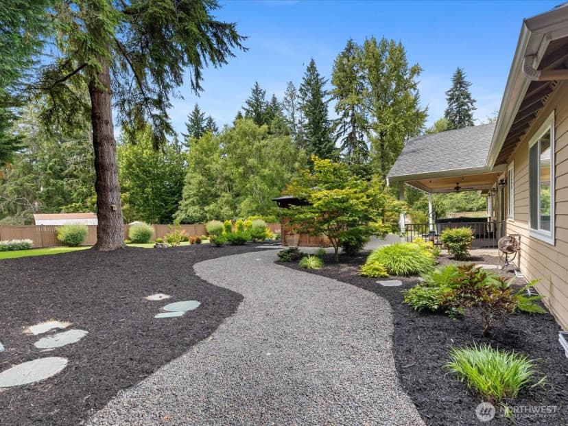 Property photo for 16630 Snohomish Avenue, Snohomish photo 35