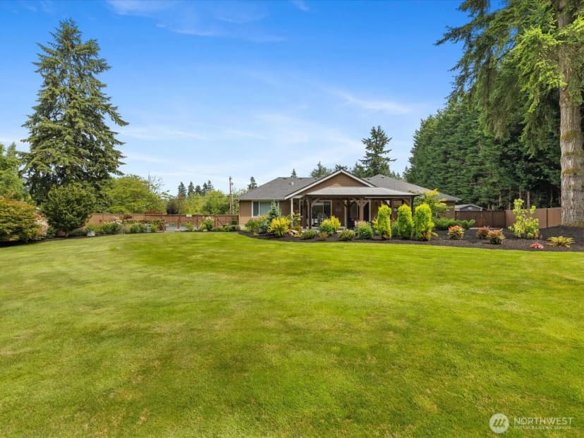 Property photo for 16630 Snohomish Avenue, Snohomish photo 33