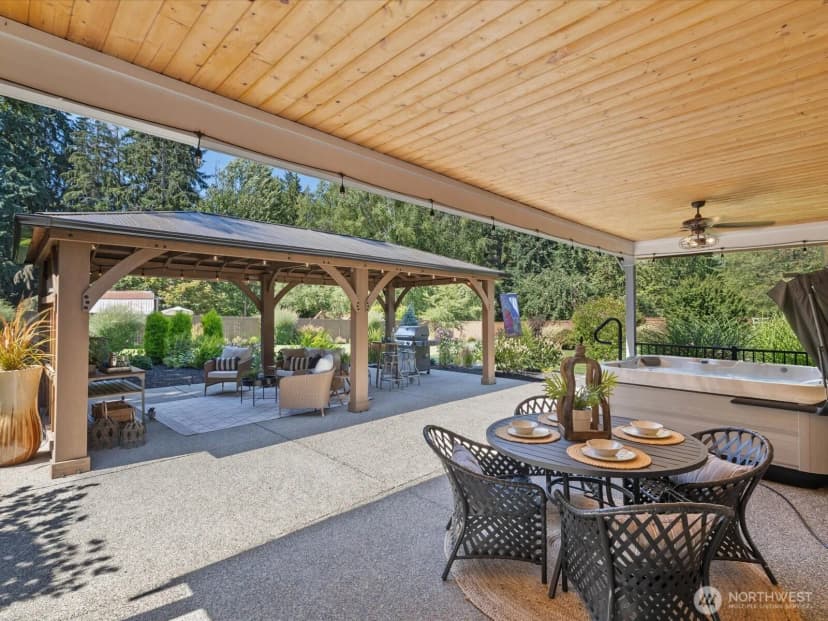 Property photo for 16630 Snohomish Avenue, Snohomish photo 27