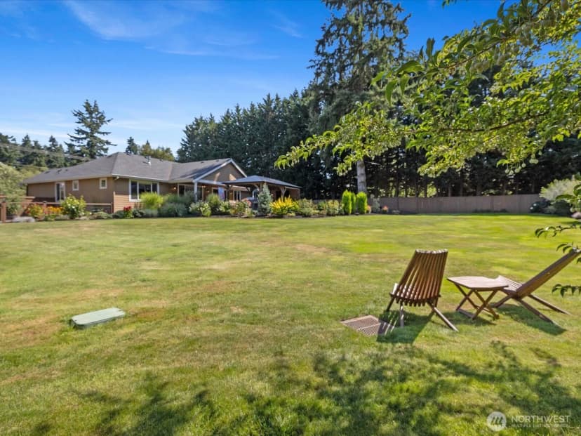 Property photo for 16630 Snohomish Avenue, Snohomish photo 31