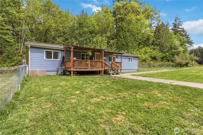 Property photo for 197 State Route 505, Winlock
