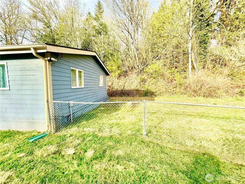 Property photo for 197 State Route 505, Winlock photo 4