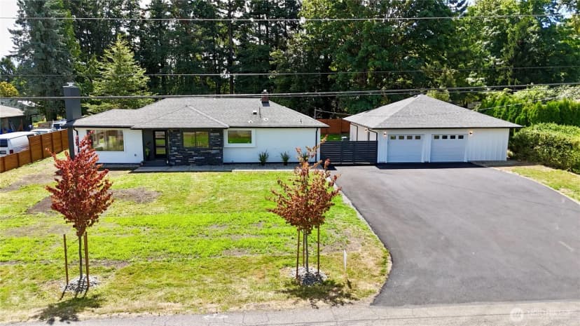 Property photo for 2835 Mcleod Rd, Bellingham