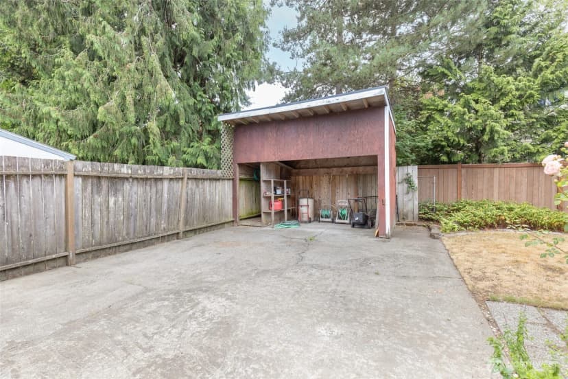 Property photo for 1022 Avenue B, Snohomish photo 24