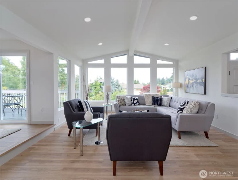 Property photo for 760 Elm Street, Edmonds photo 4