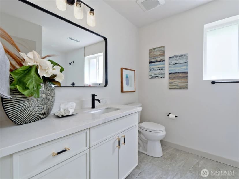 Property photo for 760 Elm Street, Edmonds photo 27