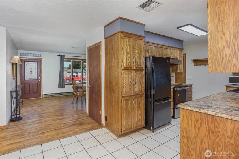 Property photo for 1251 Millerdale Avenue, Wenatchee photo 12