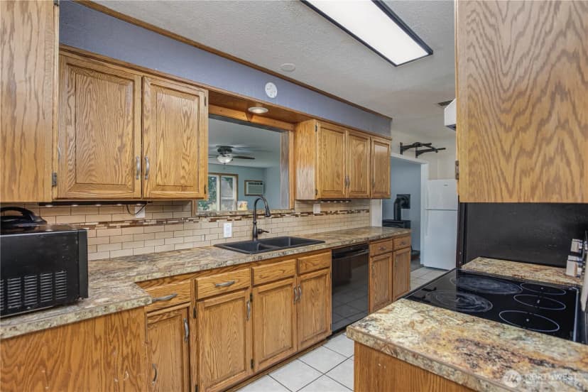 Property photo for 1251 Millerdale Avenue, Wenatchee photo 10
