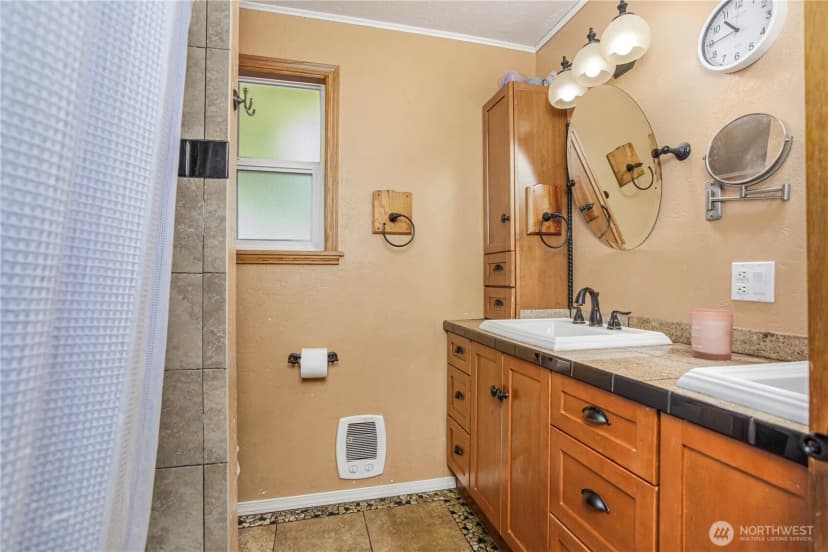 Property photo for 1251 Millerdale Avenue, Wenatchee photo 16