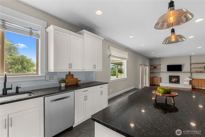 Property photo for 3517 Dianna Way, Wenatchee photo 16