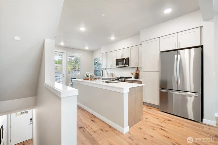 Property photo for 1322 194th Street Se #e5, Bothell photo 3