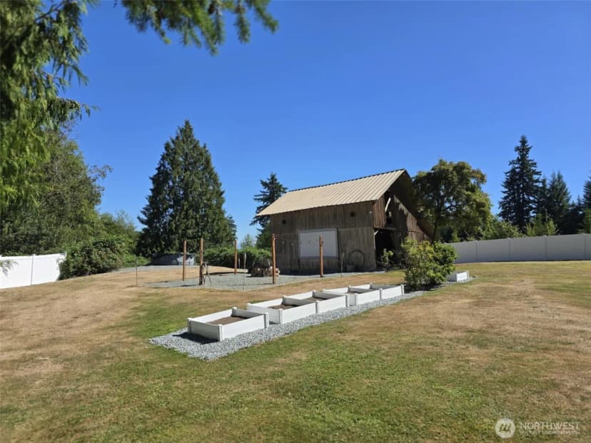 Property photo for 125 Summerland Road, Bellingham photo 33