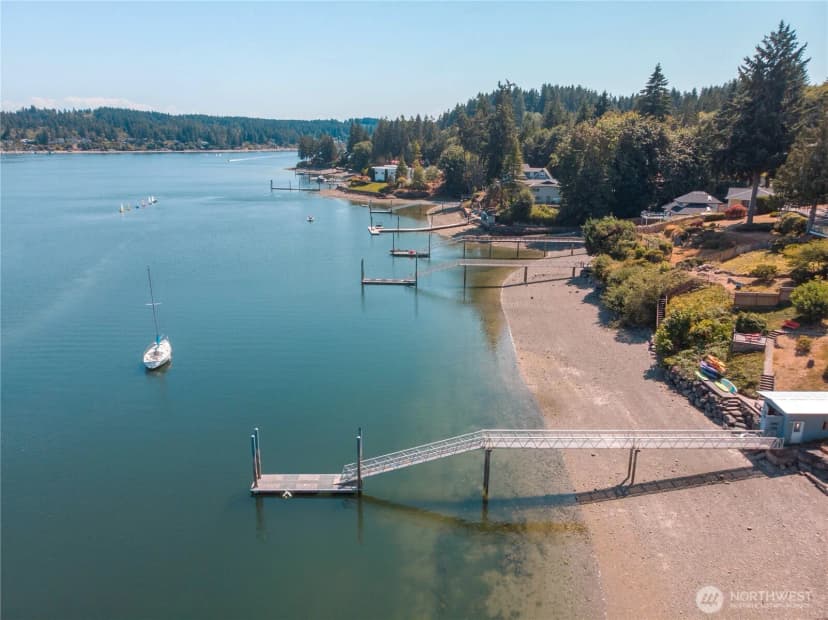 Property photo for 2819 White Cloud Avenue Nw, Gig Harbor photo 3