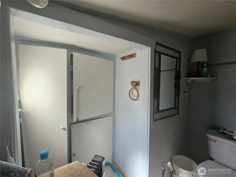 Property photo for 1118 Perry Avenue, Bremerton photo 17