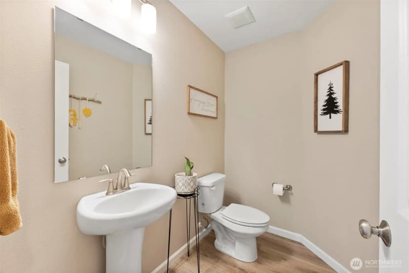 Property photo for 15839 Lindsay Road Se, Yelm photo 16