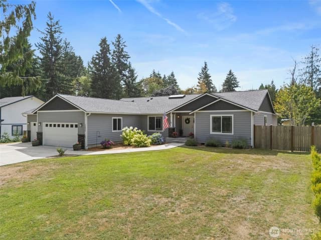 Property photo for 15839 Lindsay Road Se, Yelm photo 2