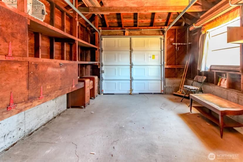 Property photo for 904 7th Street Se, Auburn photo 20