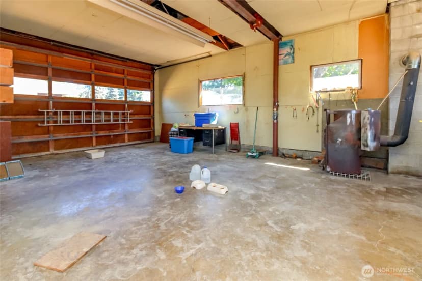 Property photo for 904 7th Street Se, Auburn photo 16