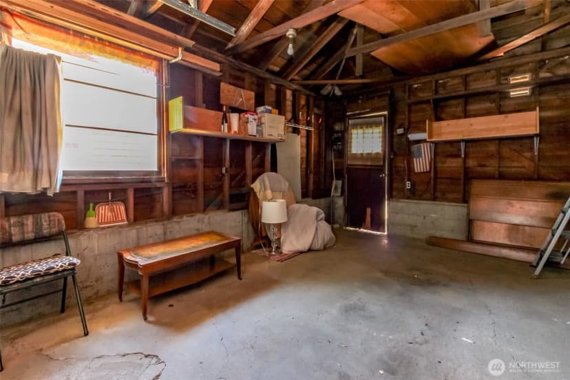 Property photo for 904 7th Street Se, Auburn photo 21
