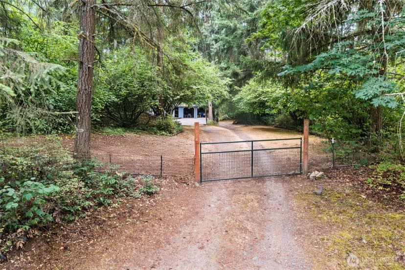 Property photo for 1614 284th Street E, Roy photo 34