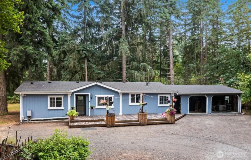 Property photo for 1614 284th Street E, Roy photo 2
