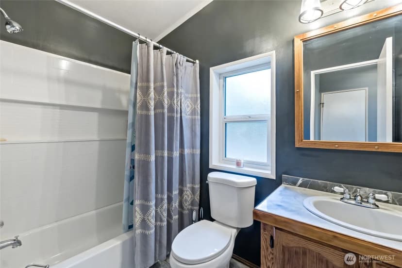 Property photo for 1614 284th Street E, Roy photo 23