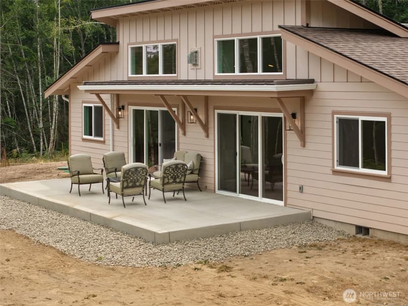 Property photo for 49330 Alder Cuttoff Road E, Eatonville photo 28