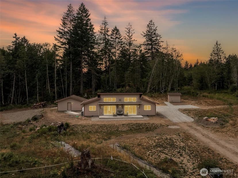 Property photo for 49330 Alder Cuttoff Road E, Eatonville