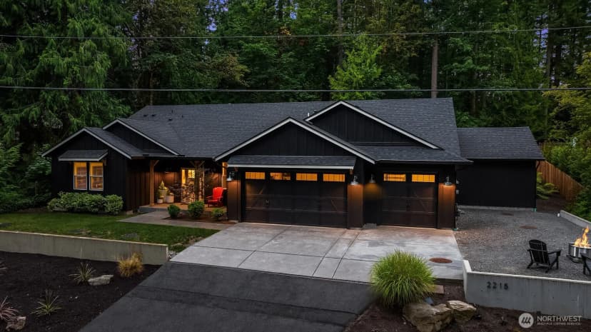 Property photo for 2215 W Beaver Lake Dr Se, Sammamish