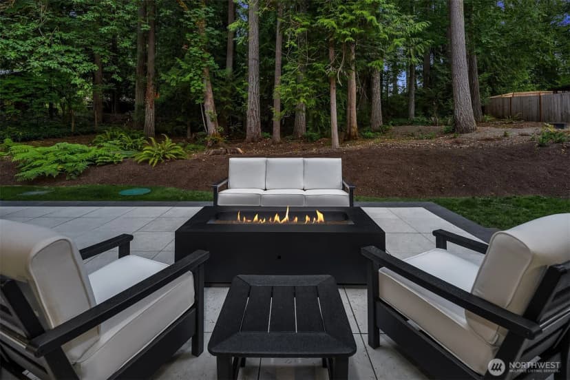 Property photo for 2215 W Beaver Lake Dr Se, Sammamish photo 29