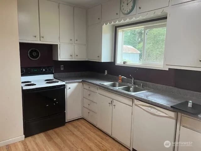 Property photo for 1317 Lebanon Street Se, Lacey photo 5