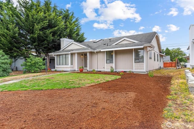 Property photo for 1824 N Baltimore, Tacoma photo 2